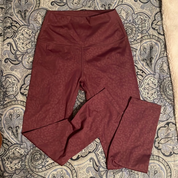 Born Primitive Fierce leggings. Black cherry leopard print. Size Large. $65. - Picture 1 of 6